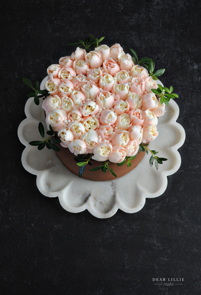 pink tulip cake 